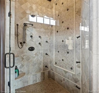 Experience unparalleled luxury at this Bella Vista masterpiece - photo 32