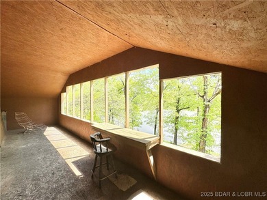 Welcome to Lake Placid! This 3 bed & 1.5 bath home has a - photo 34