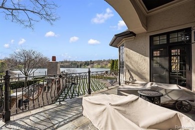 Experience unparalleled luxury at this Bella Vista masterpiece - photo 35