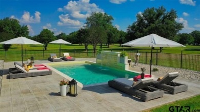 Rural Luxury Meets Chic Sophistication - photo 25