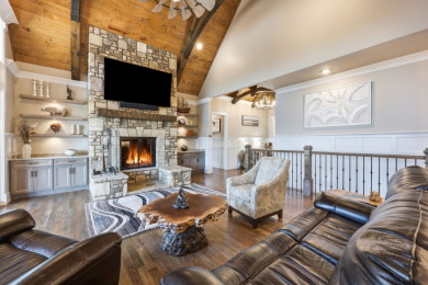 Custom waterfront retreat with private deep-water dock - photo 7
