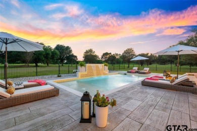 Rural Luxury Meets Chic Sophistication - photo 26