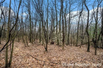 Discover your own private getaway on beautiful Saddle Lake! This - photo 5