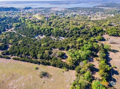 Escape to your own slice of Texas countryside with this - photo 3