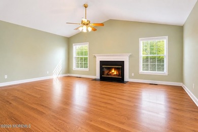 Spacious 4 bedroom /3 full bath home on large cul-de-sac - photo 11