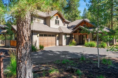 Discover bright modern luxury in Caldera Springs, Sunriver's - photo 1