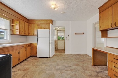 Welcome to this charming cottage nestled in the heart of Fries - photo 13