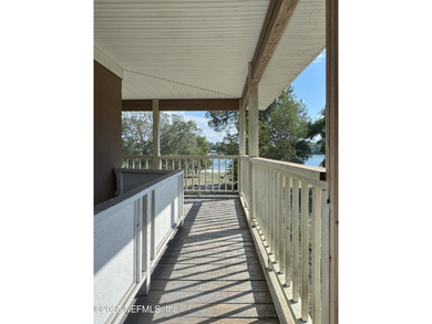 Lakefront retreat on Silver Lake just outside the quaint town of - photo 18