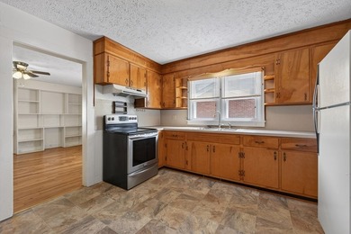 Welcome to this charming cottage nestled in the heart of Fries - photo 19