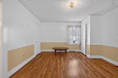 Welcome to this charming cottage nestled in the heart of Fries - photo 22