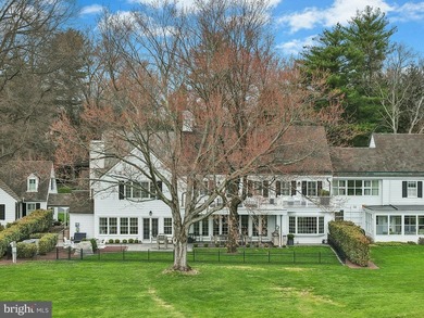 This may be the best home you have ever seen.....On a private - photo 2