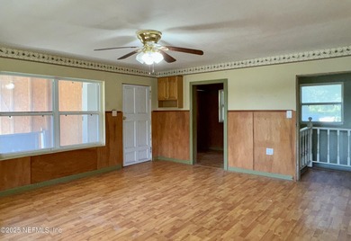 Lakefront retreat on Silver Lake just outside the quaint town of - photo 25