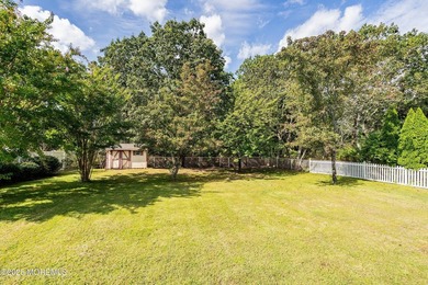 Spacious 4 bedroom /3 full bath home on large cul-de-sac - photo 32