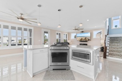 Embrace a lifestyle of contemporary coastal elegance at 338 - photo 4
