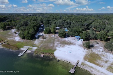 Lakefront retreat on Silver Lake just outside the quaint town of - photo 35