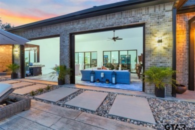 Rural Luxury Meets Chic Sophistication - photo 27