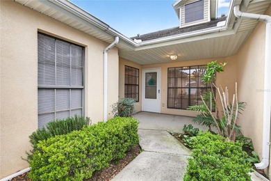 Welcome to easy Florida living in the desirable Baytree - photo 3