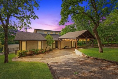 Lake Home For Sale in Pottsboro, Texas