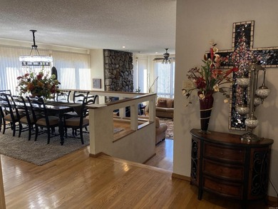 You will love the layout and the view of this Lake View condo at - photo 5