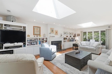GREAT NEW PRICE $2,225,000! Rare opportunity to own a 5-bedroom - photo 6