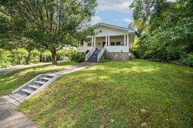 Pigeon River Home For Sale in Newport Tennessee