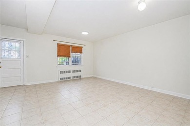 Exclusive Gravesend Location All renovated 2 family attached - photo 31