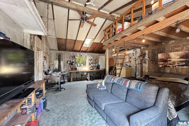 Country Living with Endless Potential on 2.47 Fertile Acres - photo 32