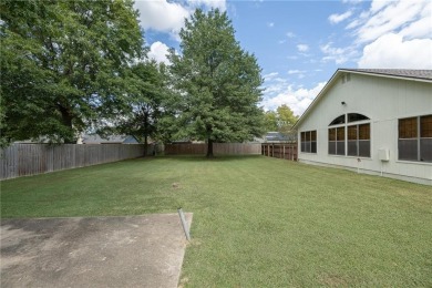 Start your next chapter in this spacious 3-bed, 2-bath home