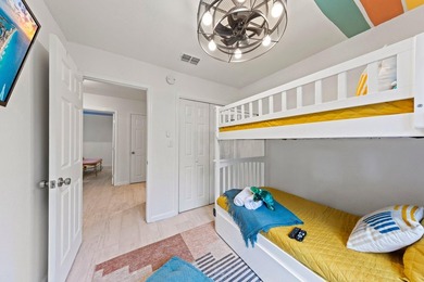 Here is your chance to own the nicest unit available in - photo 17