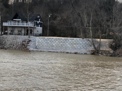 Lake Lot For Sale in Jeffersonville, Indiana