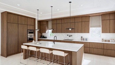 Matteo Court at Barwick is an exclusive enclave of 10 luxury - photo 4