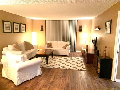 ***Investor Special*** CASH ONLY , No age restriction, Remodeled - photo 8