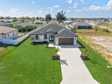 STUNNING CUSTOM NEW CONSTRUCTION HOME located in a highly - photo 41