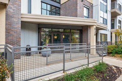 820 Emerald St 307 - photo 7