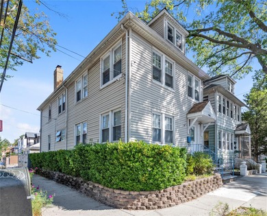 East River Home Sale Pending in College Point New York