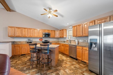 Don't miss this opportunity!! MOUNTAIN TOP HOME! Ranch style - photo 10