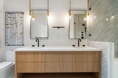 Construction Completed! Fully Furnished. Introducing Par 5 - - photo 17