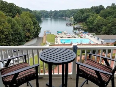 Smith Mountain Lake Home For Sale in Moneta Virginia