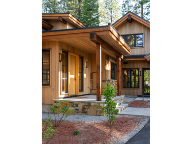 Construction Completed! Fully Furnished. Introducing Par 5 - - photo 23