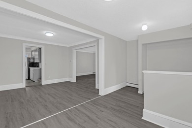 Beautiful large home located minutes away from Lake Phalen. This - photo 9