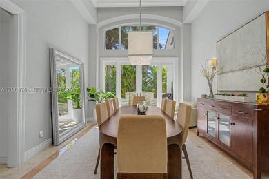 Sophistication meets functionality w/ this spectacular 5 bdrm - photo 7