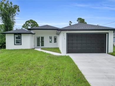 Lehigh Acres Area Home For Sale in Lehigh Acres Florida