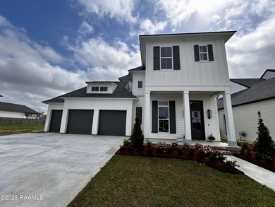 Prepare to be WOWED! 207 Crossbill Drive features 4 bedrooms, 3 - photo 2