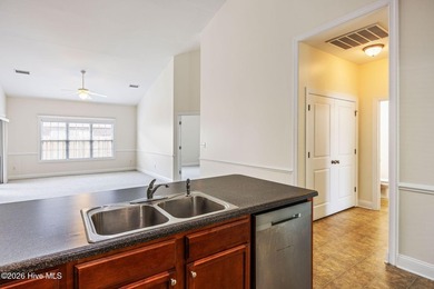 Welcome to this beautifully maintained single-story townhome - photo 13