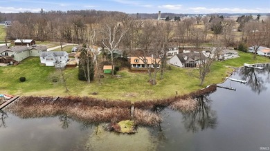 Crooked Lake - Whitley County Home For Sale in Columbia City Indiana