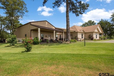 Experience the perfect blend of luxury, comfort, and - photo 2