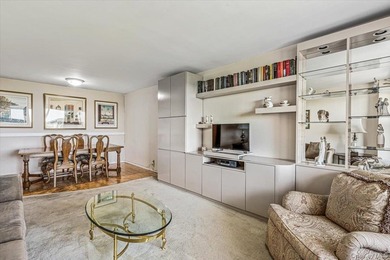 Welcome to your next home at Lakeside Towers! This spacious - photo 4