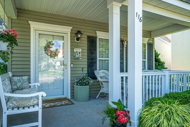 Charming home located in a 55+ gated community, ideally situated - photo 4