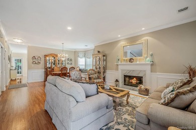 Charming home located in a 55+ gated community, ideally situated - photo 7