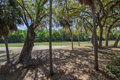 Beautifully remodeled & freshly updated 2 Bedroom, 2 Bath Villa - photo 10